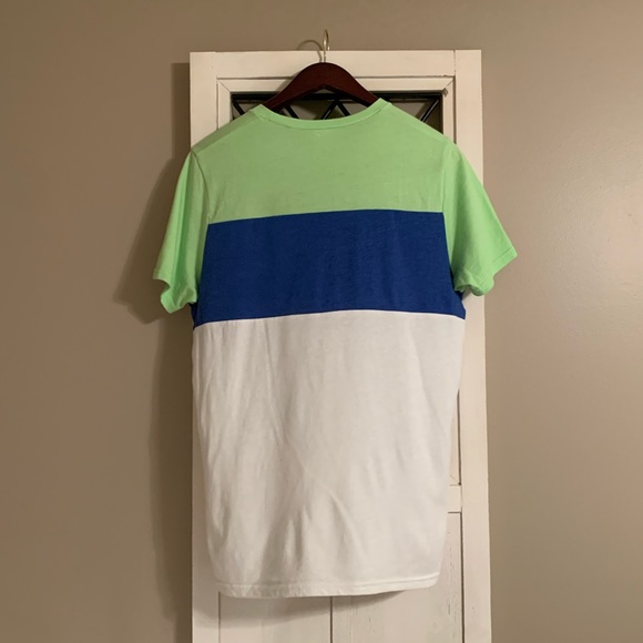 Hollister T-Shirt - Picture 3 of 6